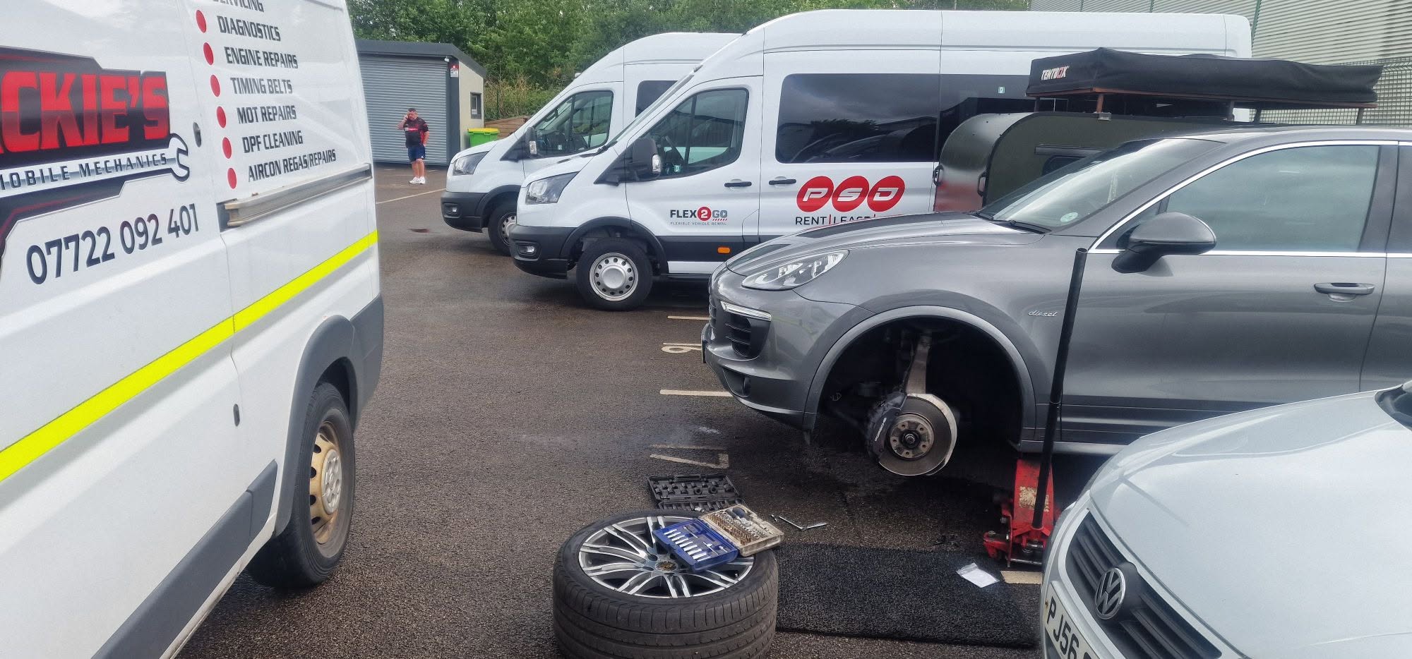 Porsche car maintenance by mobile mechanic in the North West